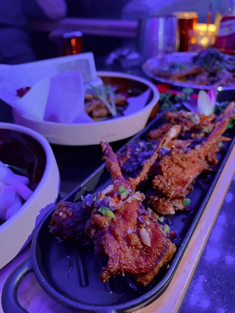 一元12支百威啤酒91无低消无门槛蹦迪你信吗 御姐南宁探店/辰色酒馆