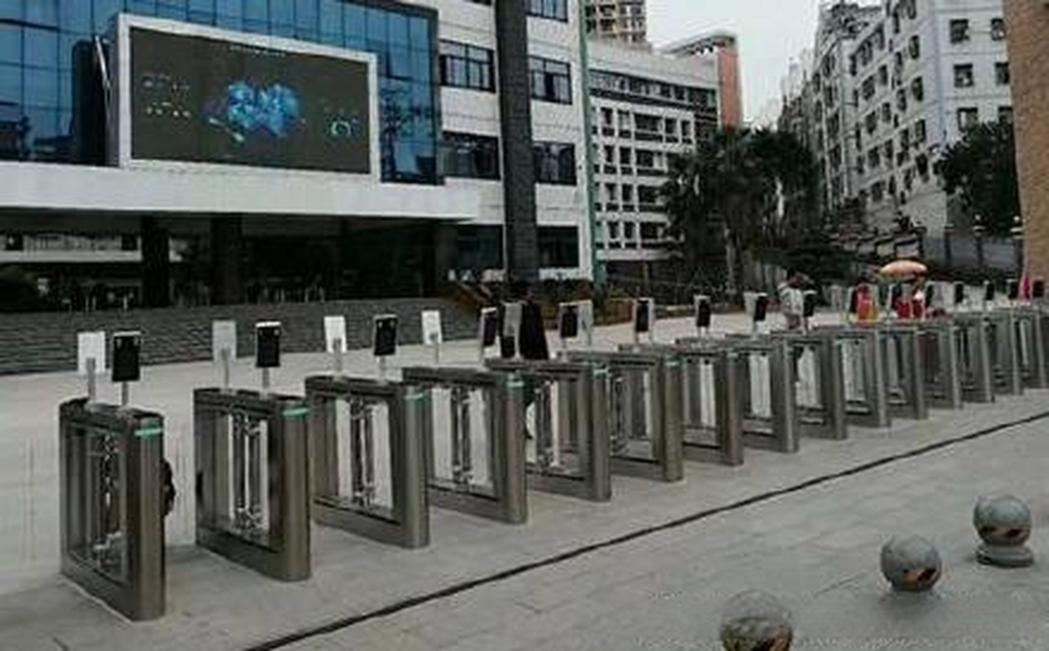 智慧校园平台：引领教育信息化变革的新航标
