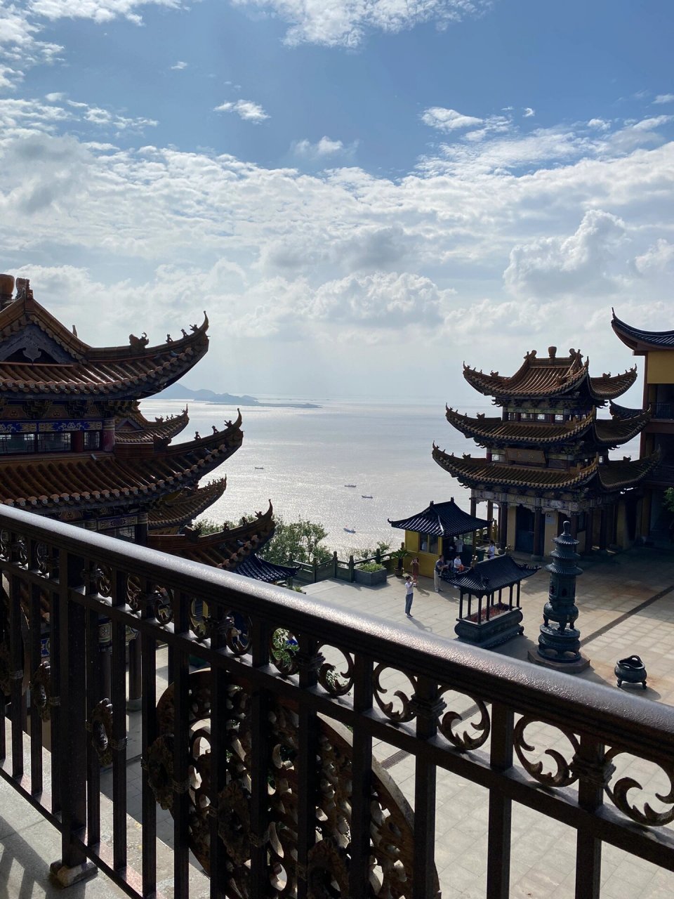 灵音禅寺,嵊泗最不能错过的地方. 大悲山景区里面藏着的宝藏寺庙.