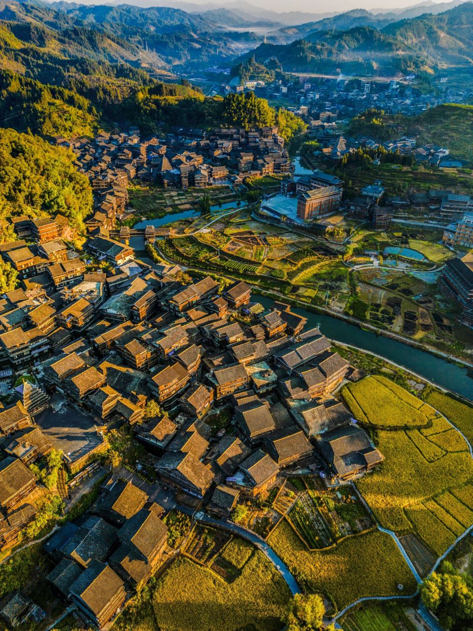 程阳八寨位于柳州三江,由8个自然村寨组成.