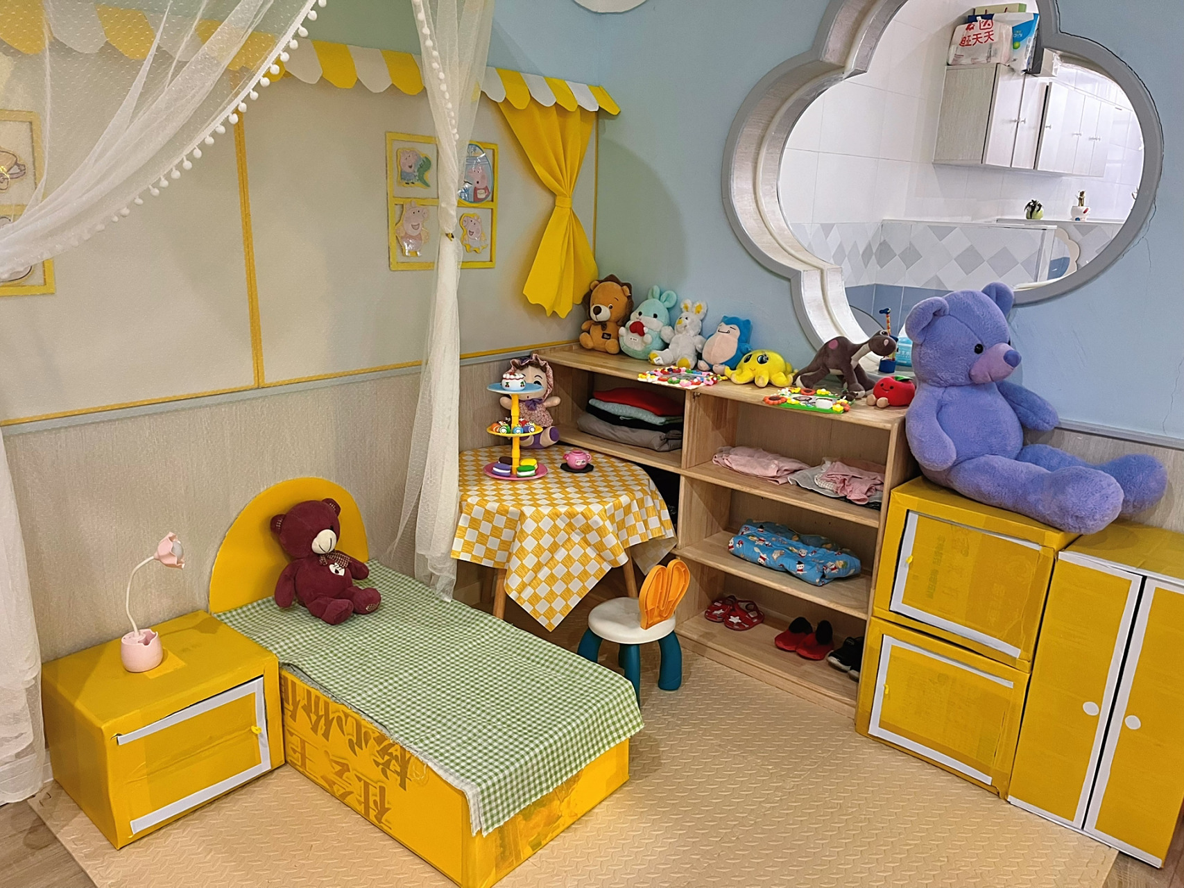 幼儿园|小班娃娃家丨区域创设 幼儿园黄色系娃娃家环创 班级整个色系