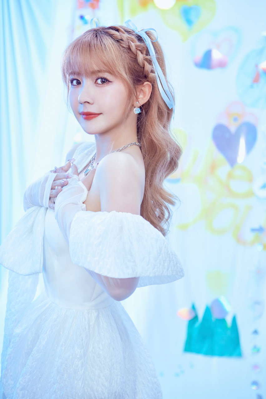 赖美云仙气造型写真组图