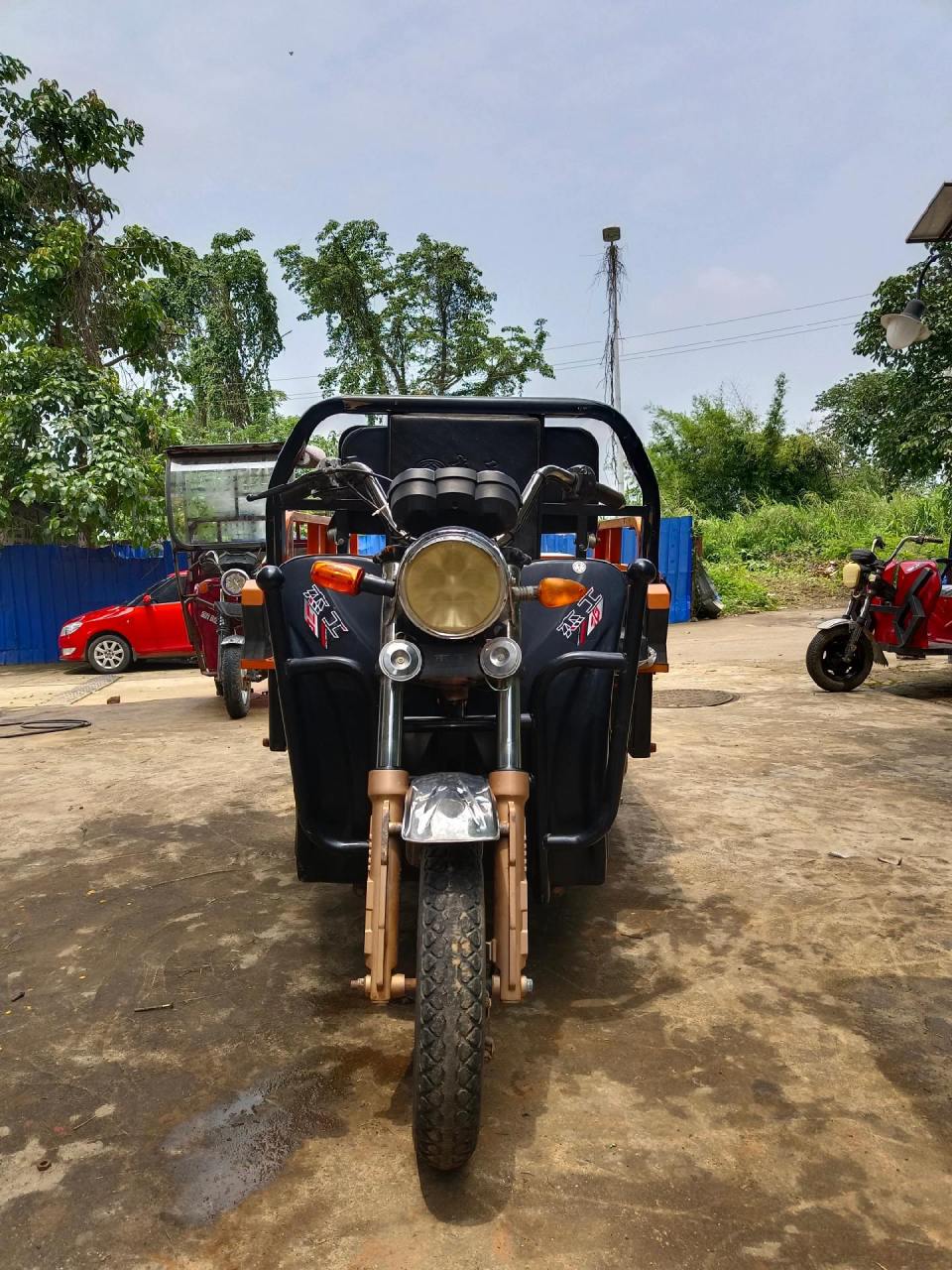 杰工电三轮,车身1.6*1.