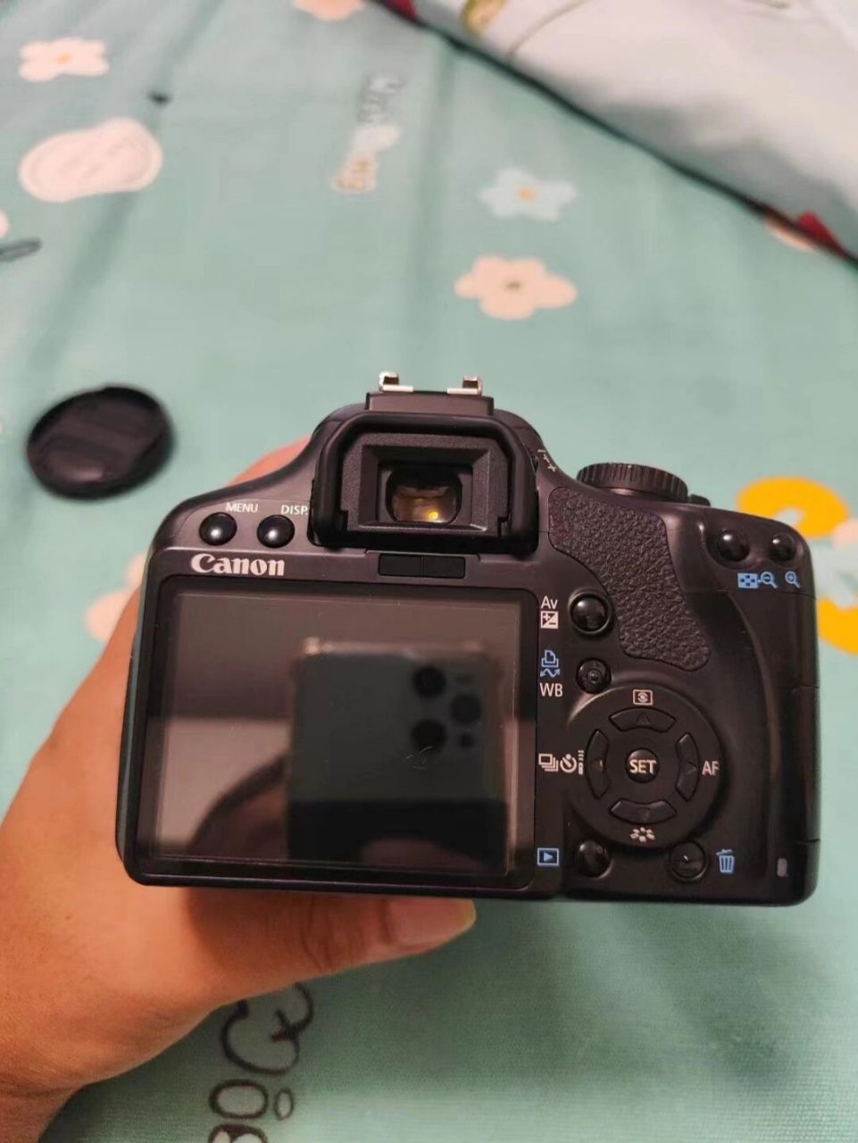 98   佳能 450d 90859 佳能450d ,带18-55镜头,原装充电器,原装