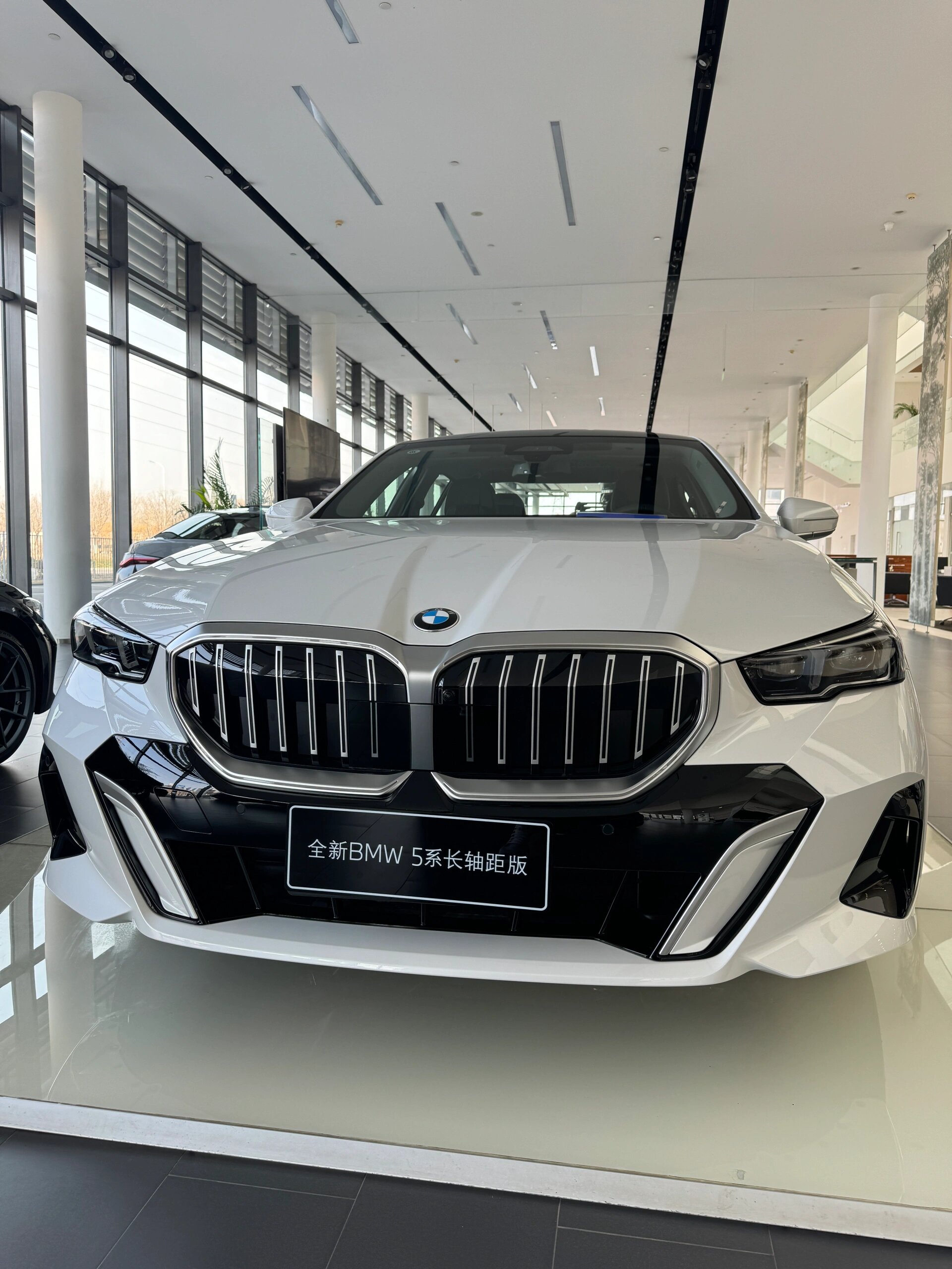 全新宝马5系的试驾感受