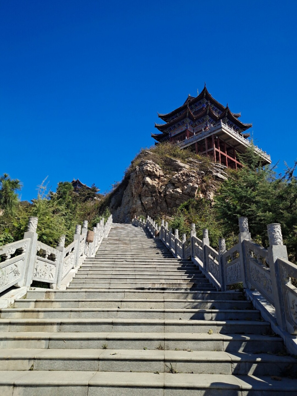 老乐山!休闲健身的好地方! 前言: 河南15天自驾游-第二天!