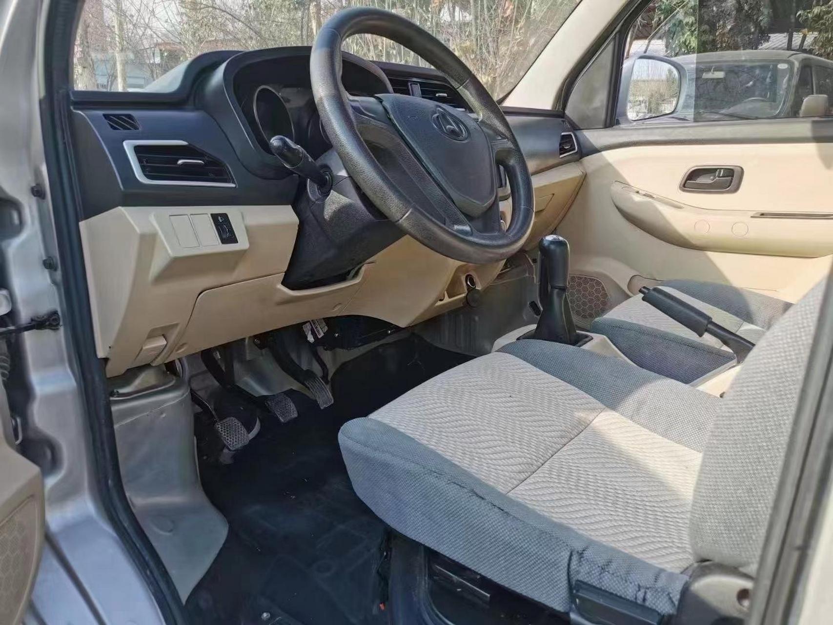 新到21年长安跨越王双排货卡,双排座后双轮,1.5排量,有空调有助力,2.