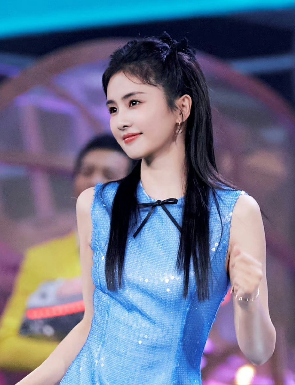 白鹿在白玉兰上跳舞,舞蹈,镜头和妆造都太灾难了!