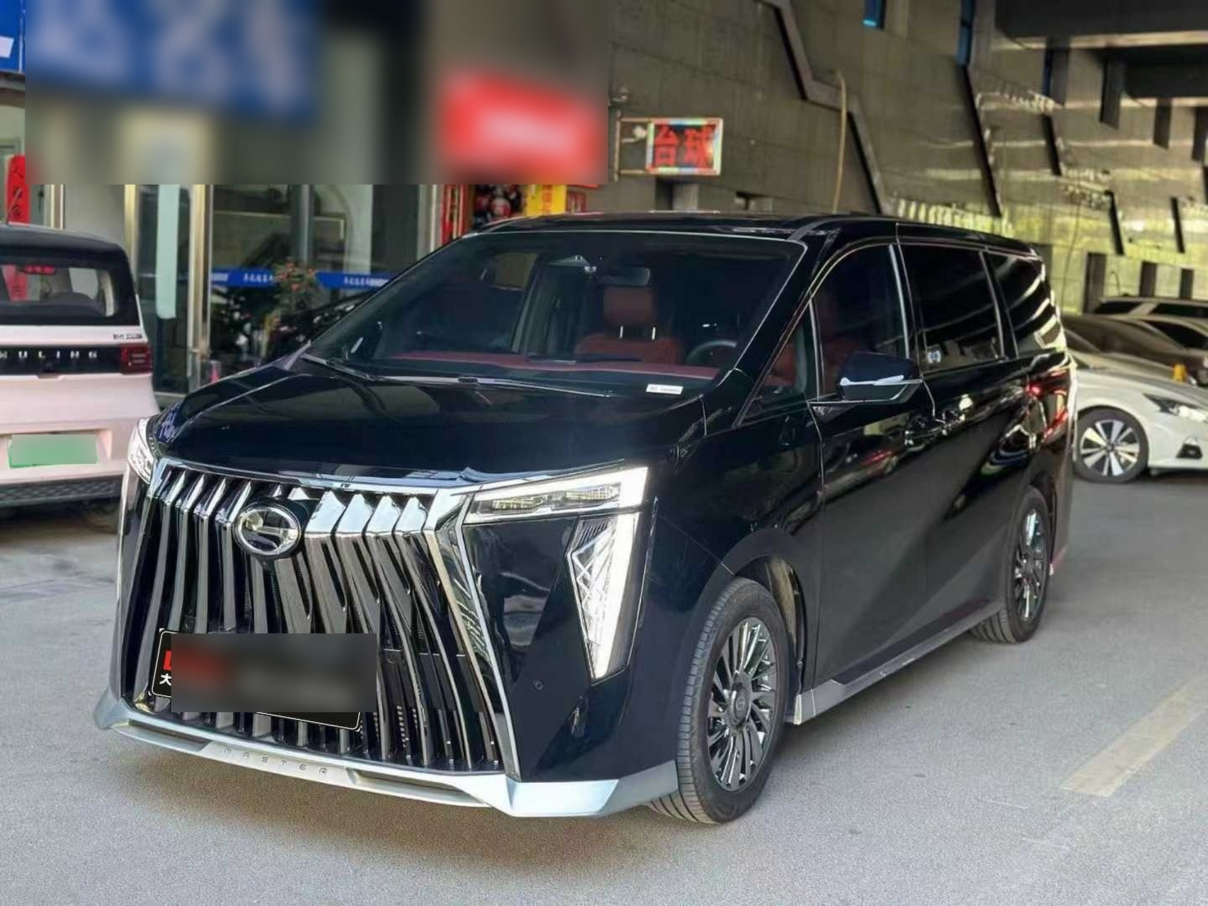 广汽传祺 传祺m8 2024款 大师系列 400t 至尊版