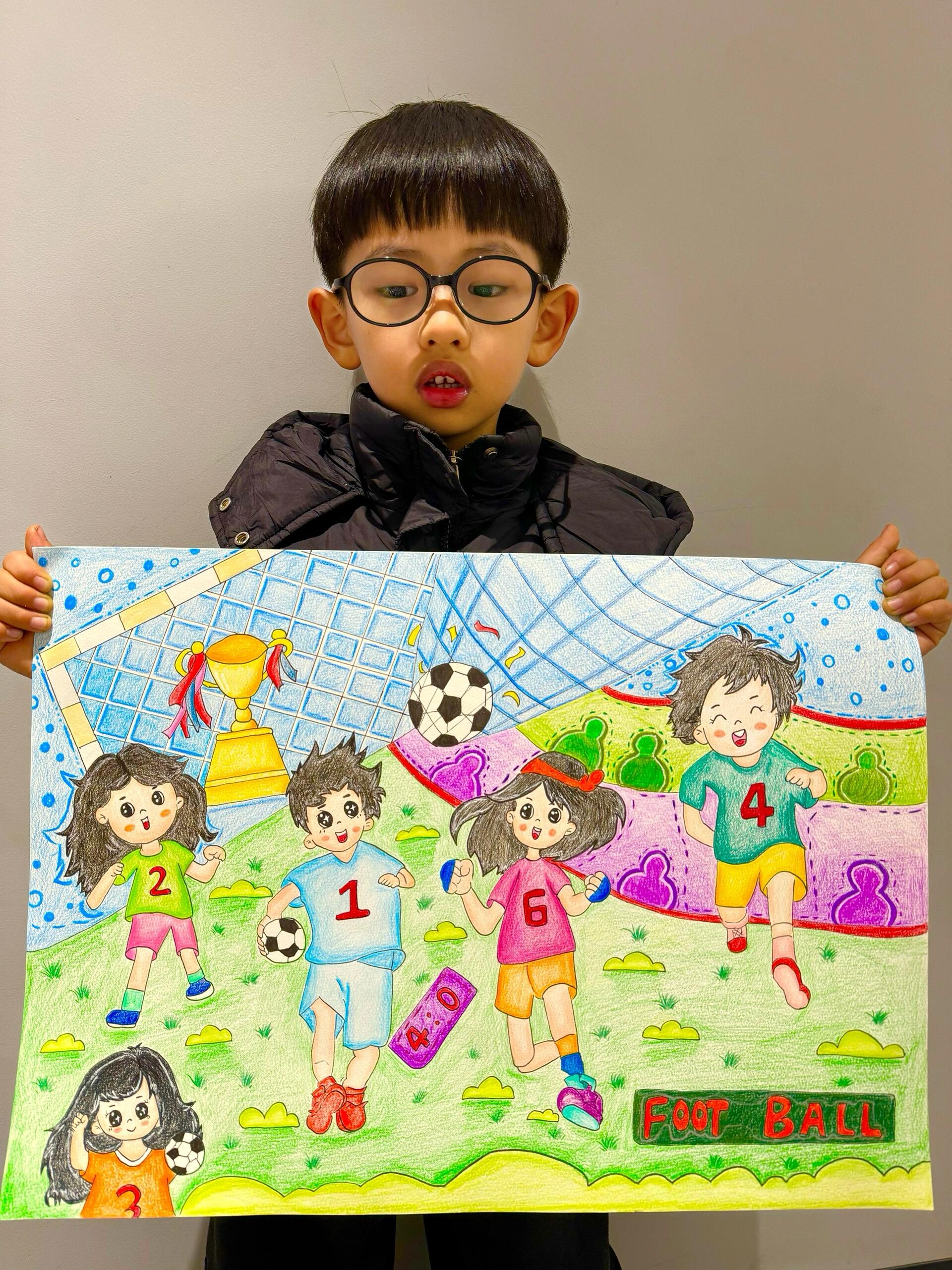 小学生画画作业 一年级画画作品 校园足球⚽️