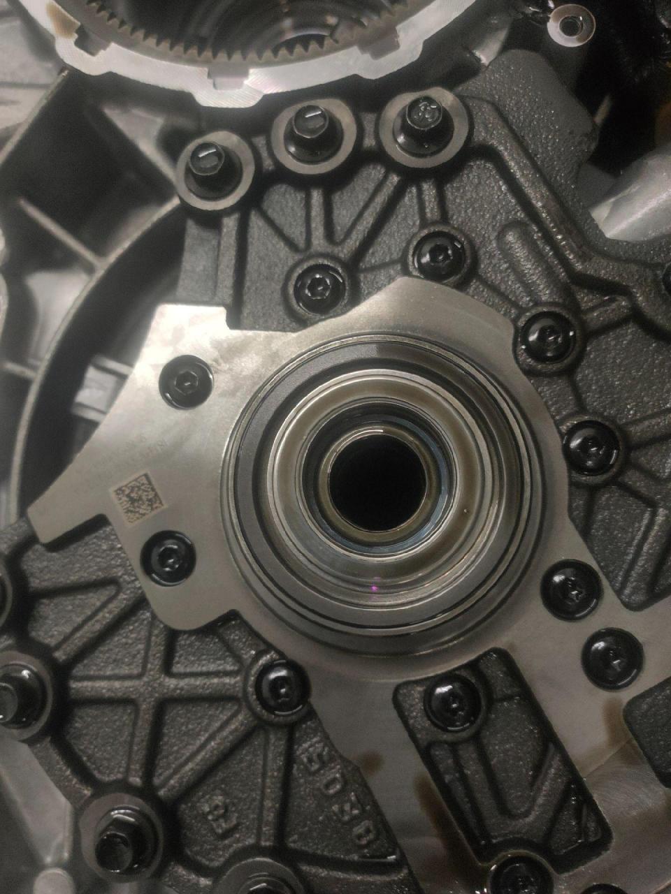 福特翼虎探界者林肯等一系列车型6f35六速变速箱的通病