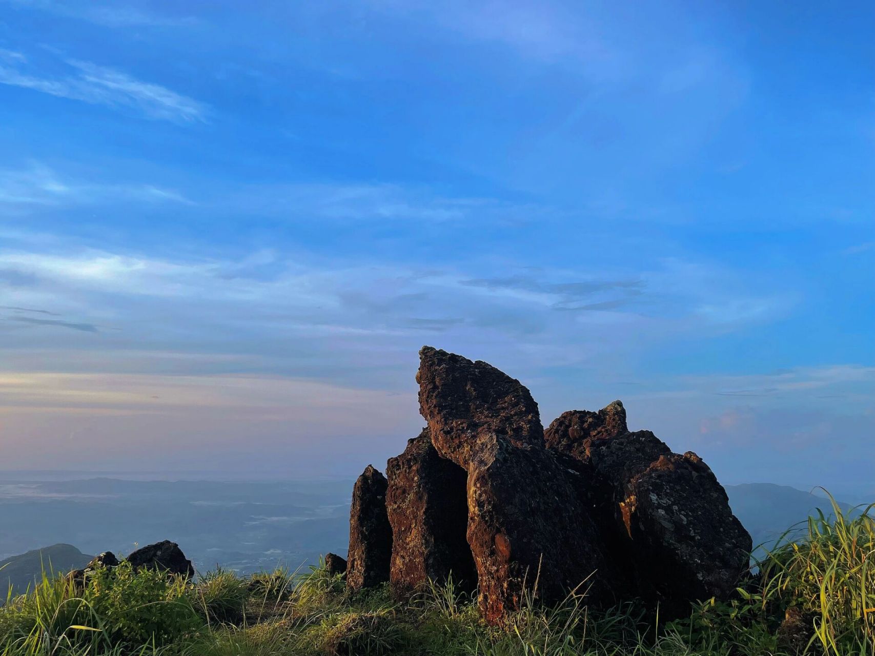 防城港 |南山山顶日出 不想爬两小时望洲顶看日出的 还可以选择懒人