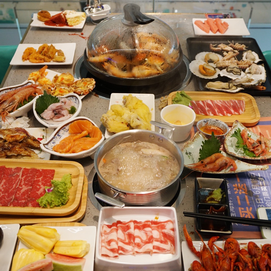 烤榴莲都随便吃 大连高口碑的连城海产自助来沈阳了!