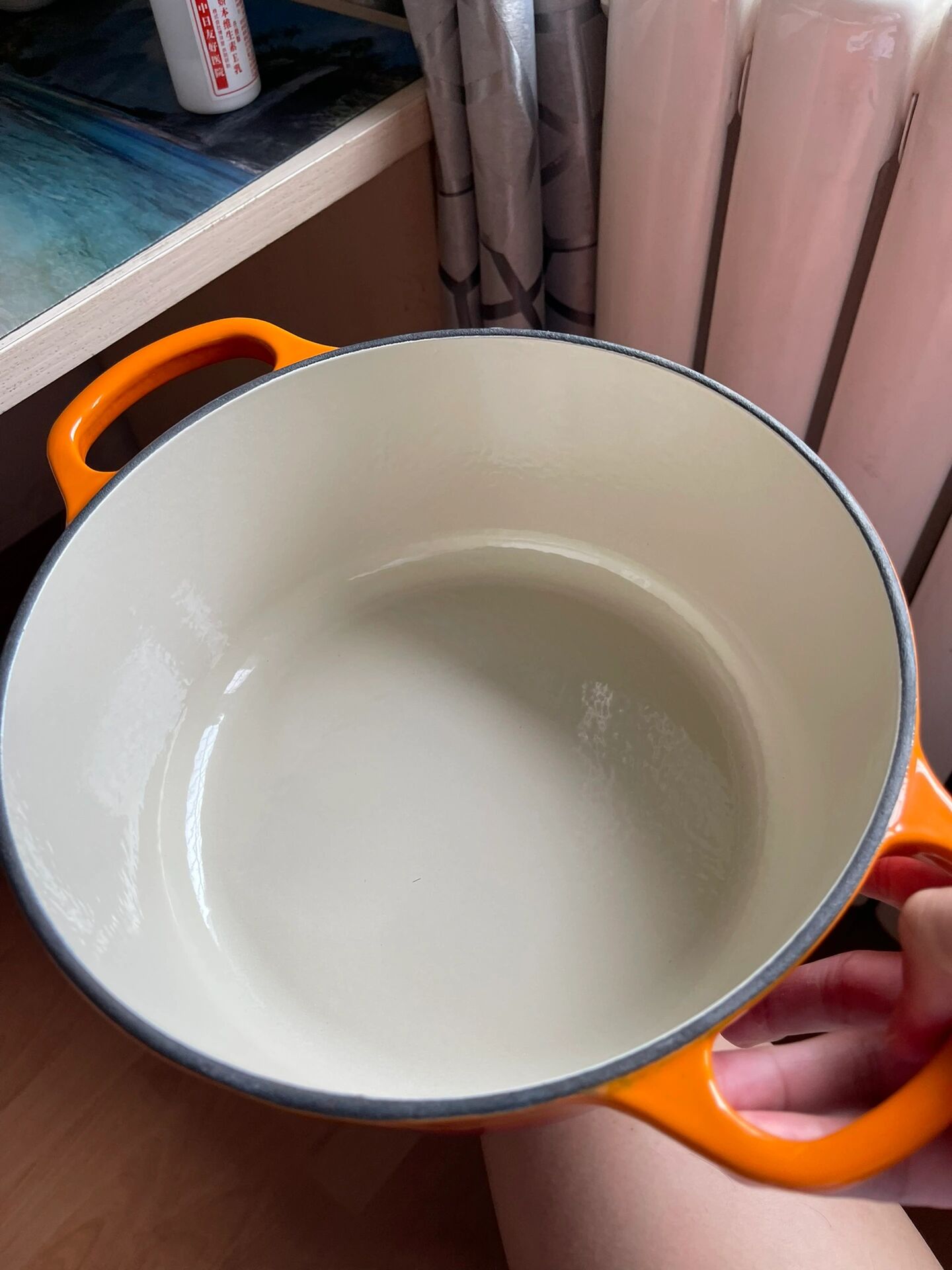 le creuset酷彩珐琅锅真假 便宜买了一个,不知道是不是真的98