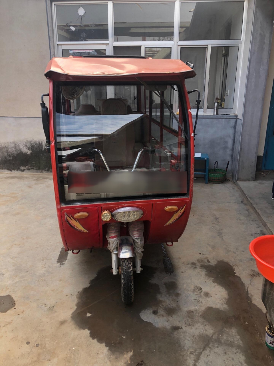 临沭蛟龙拉客大红三轮车3000自提