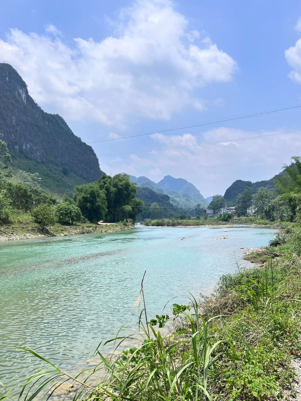 广西小众旅游|巴马长寿村 为了一口巴马烤香猪 一脚油门一千多公里到