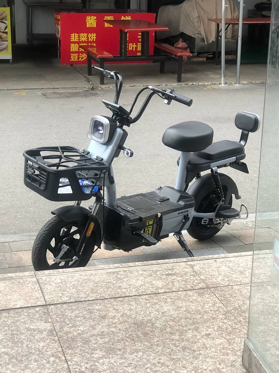 斯波兹曼小羚羊f400 喜提人生中第一辆电动车 下午买的 此时还在懵逼