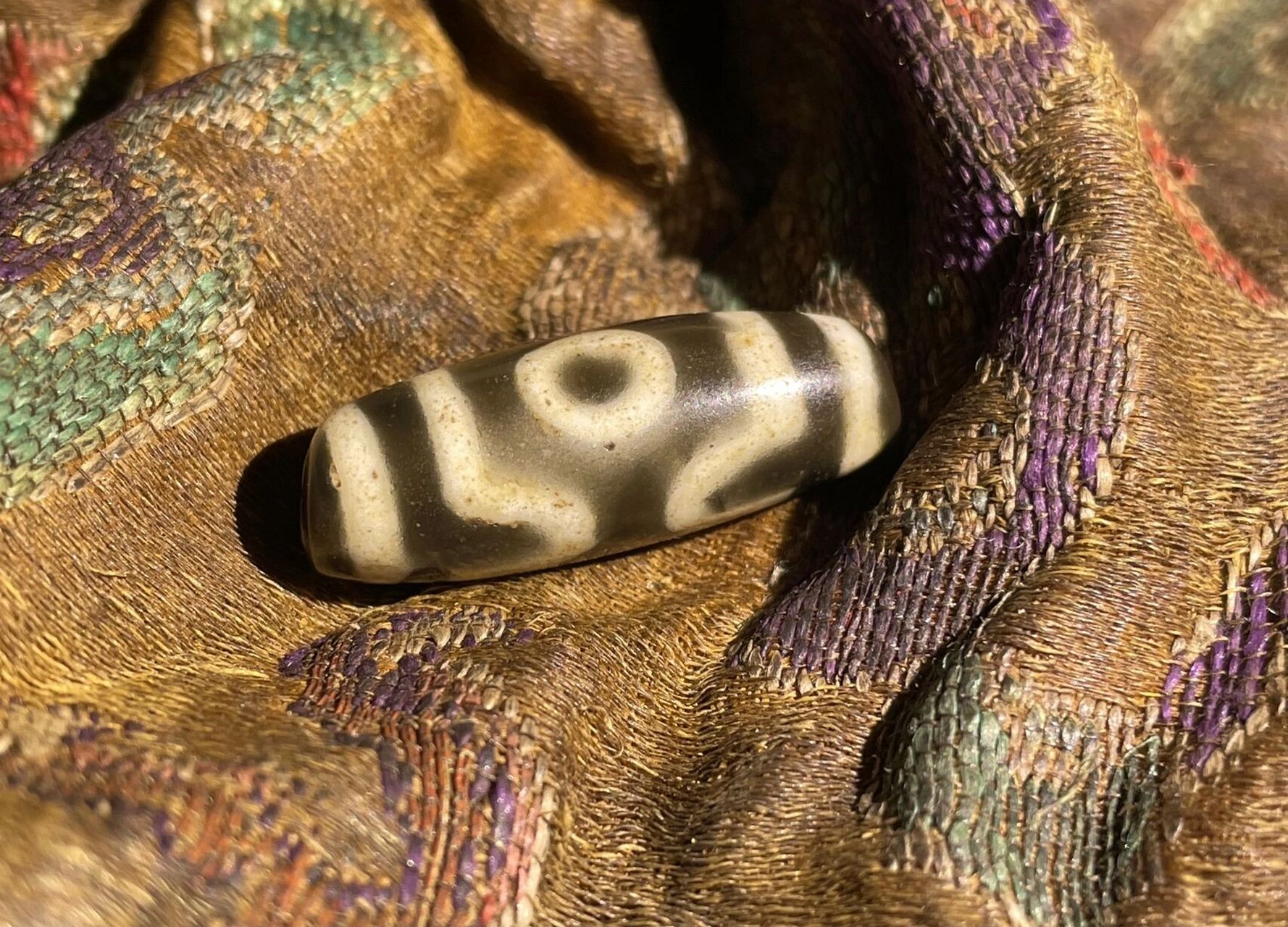 清代官造特殊两眼料器天珠 特别罕见,老的,特殊两眼,看皮壳就行,新的