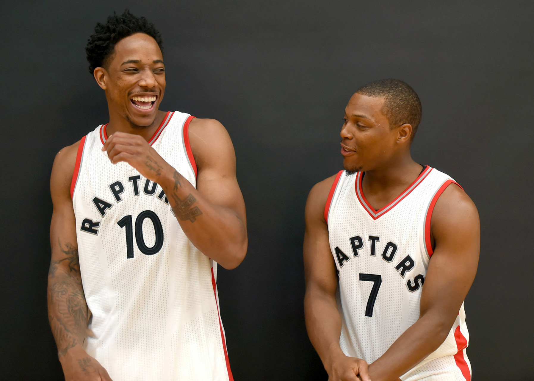 德罗赞洛瑞附加赛碰面  nba东部附加赛,公牛109-105战胜猛龙.