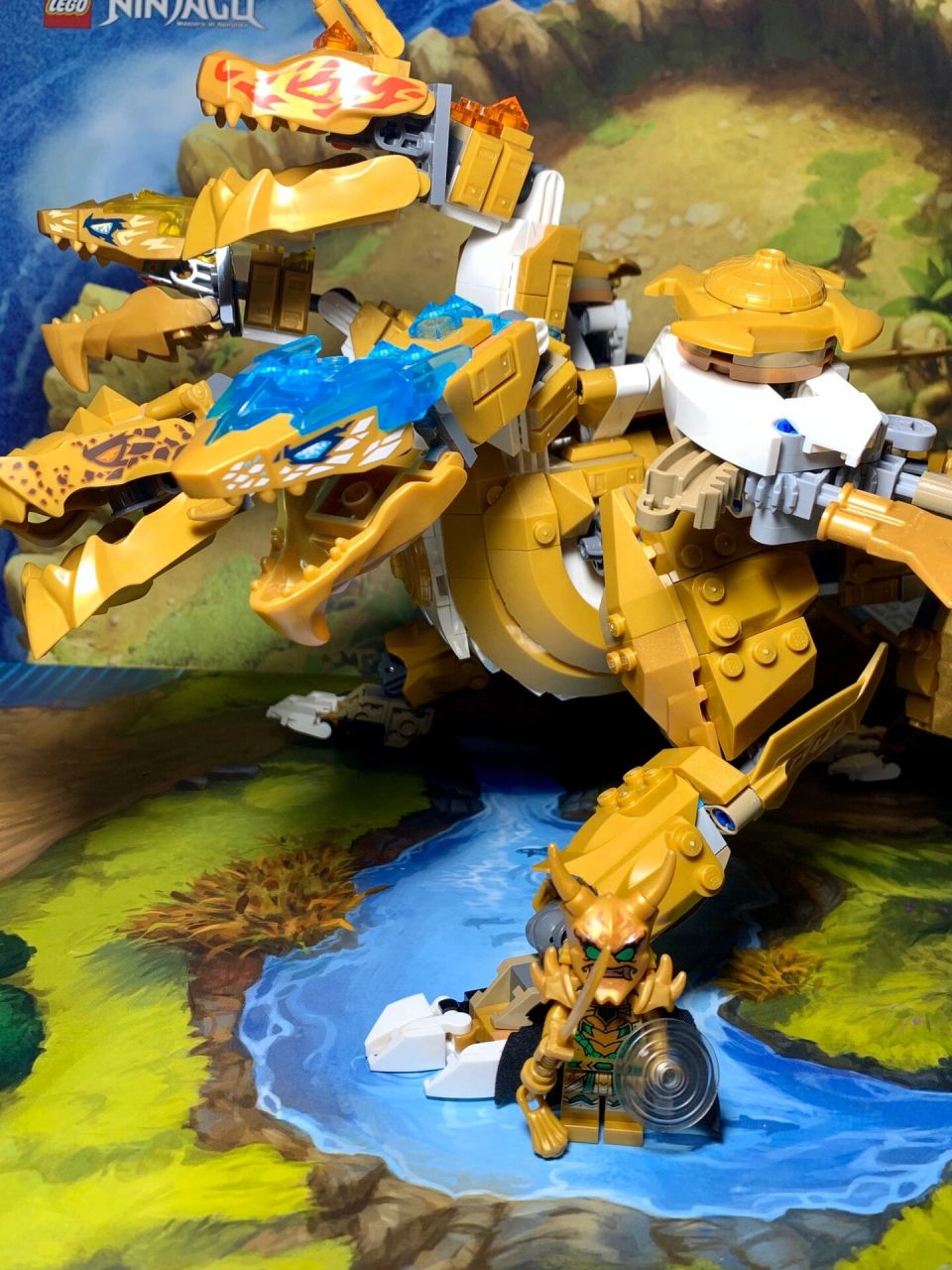 乐高黄金劳埃德升级版魔王劳埃德 乐高幻影忍者近期新出的人仔我就