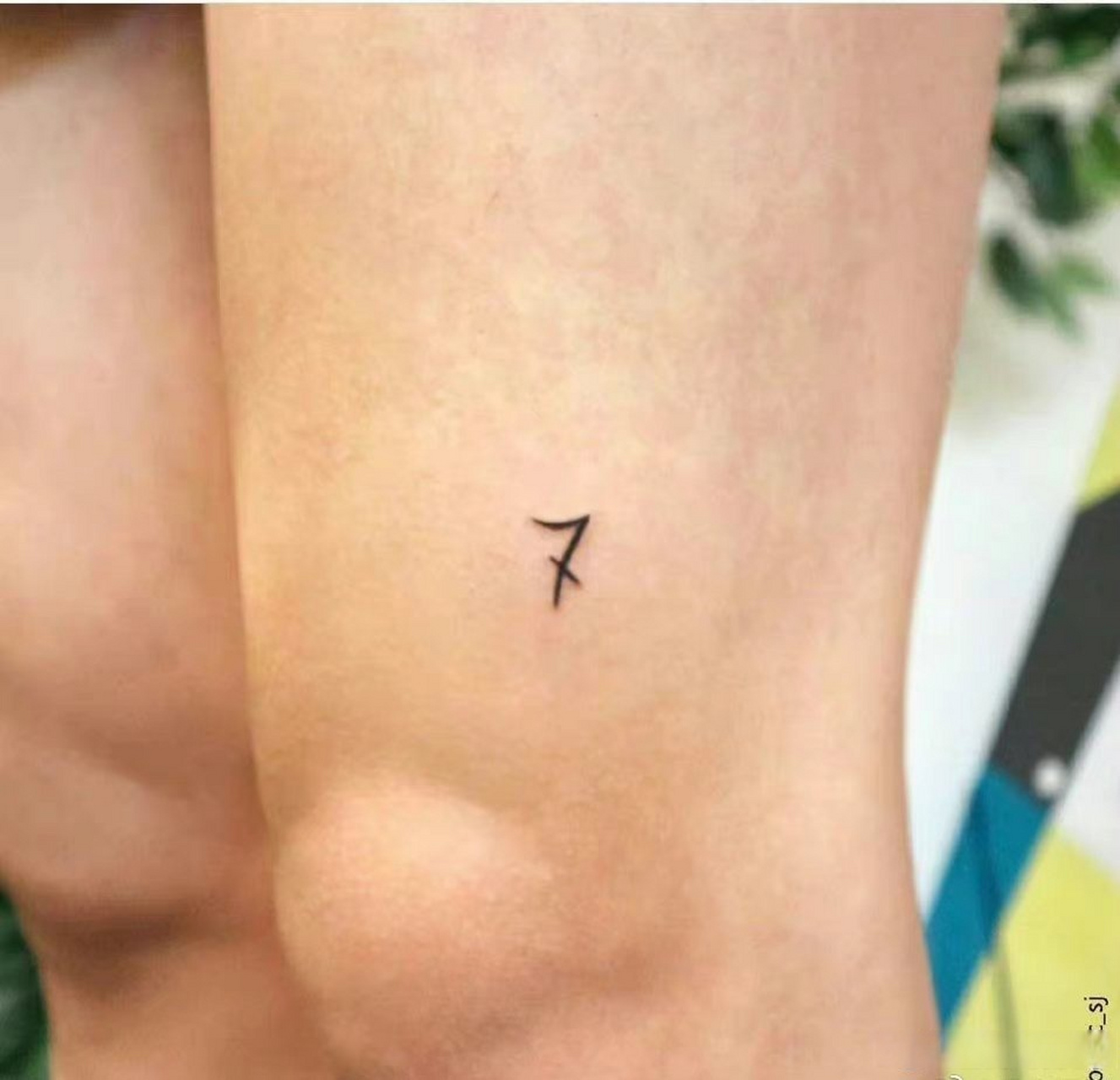 金泰亨闵玧其友情纹身#纹身师ins账号更新的了防弹少年团金泰亨汉 