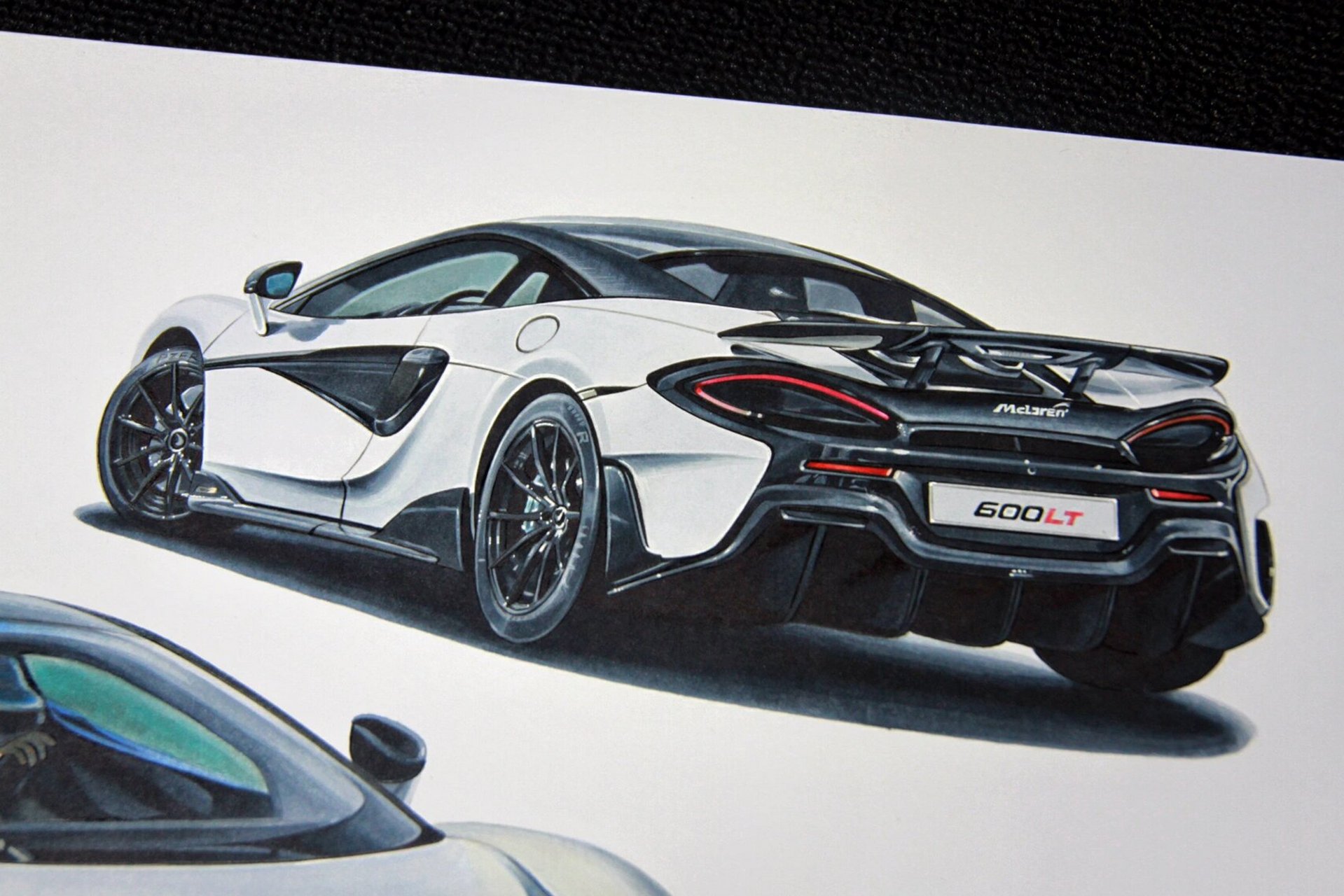 马克笔手绘|激情的呼唤-手绘迈凯伦600lt 马克笔彩铅手绘一台600匹