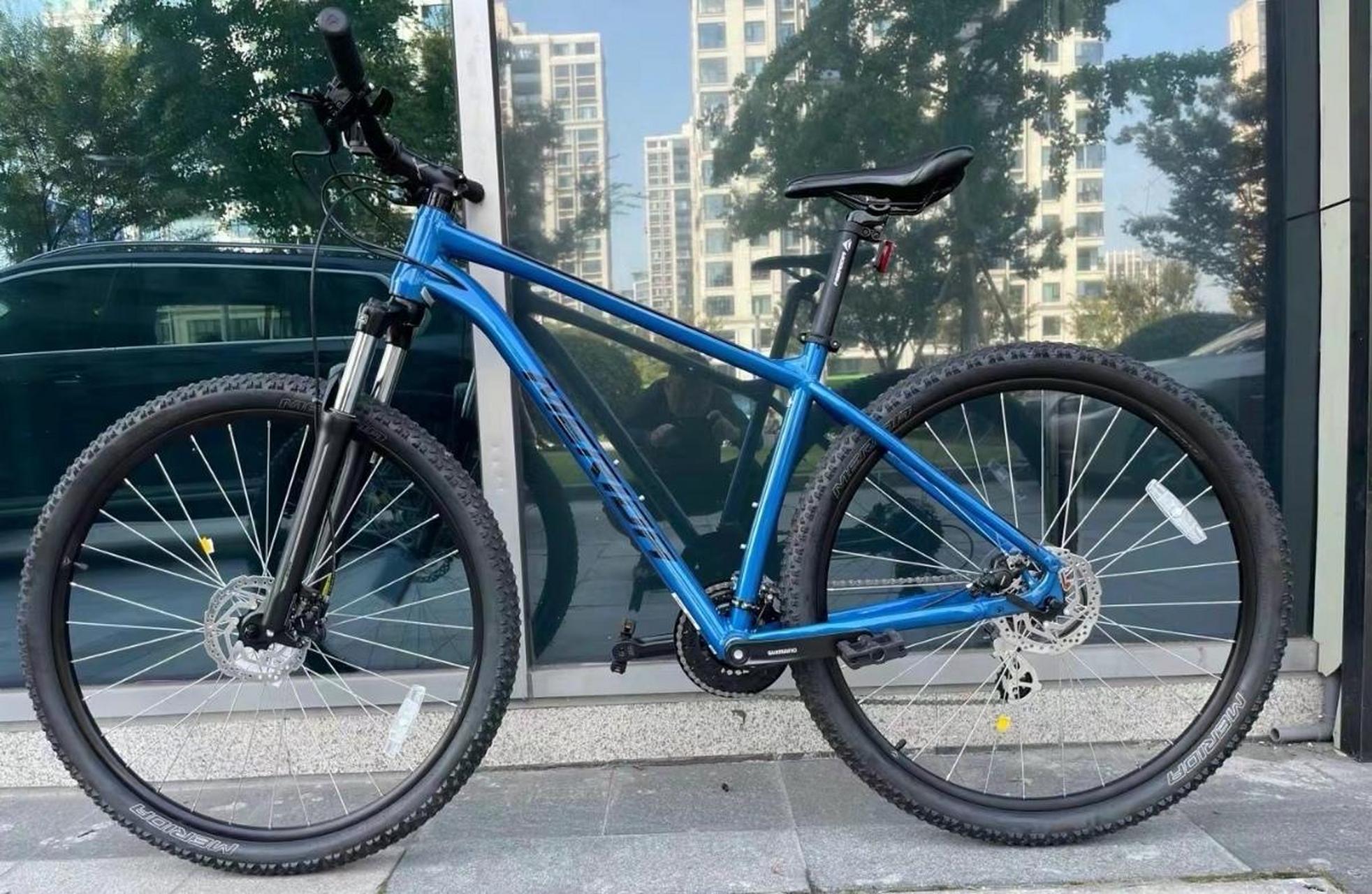 美利达 big - nine 大九15,美利达大九系列采用了29寸的轮径,铝合金