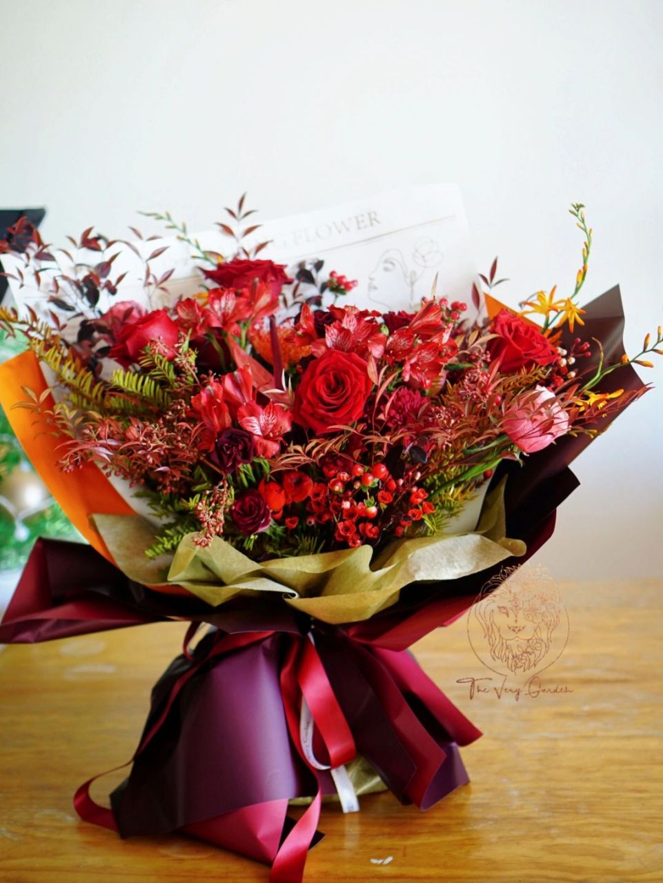 生日花束98|适合送长辈老人的红色系花束 家里长辈或是老人过生日