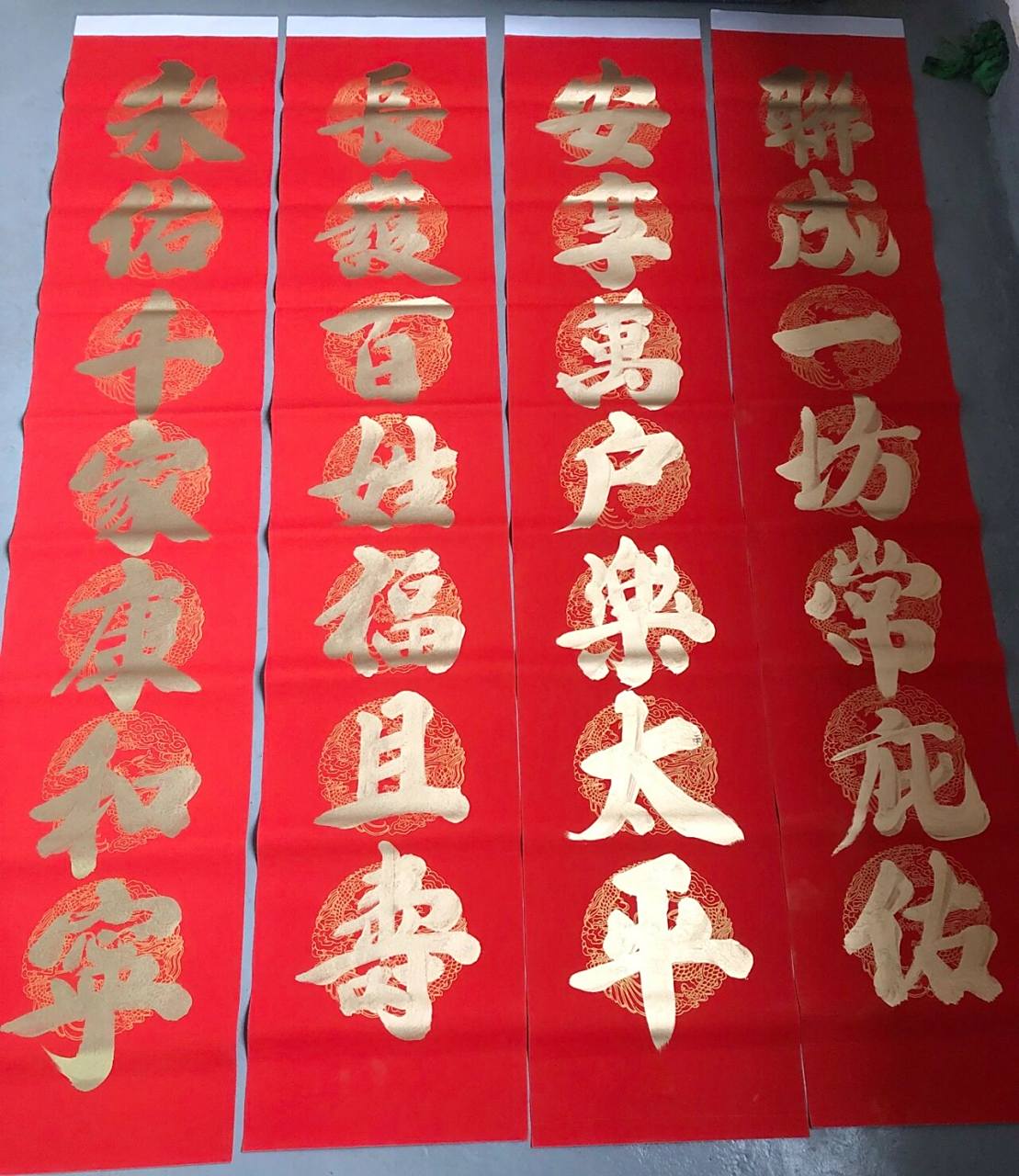 土地庙用对联第二弹 神庙祭祀用的对联,在内容上主要分为两类,一是