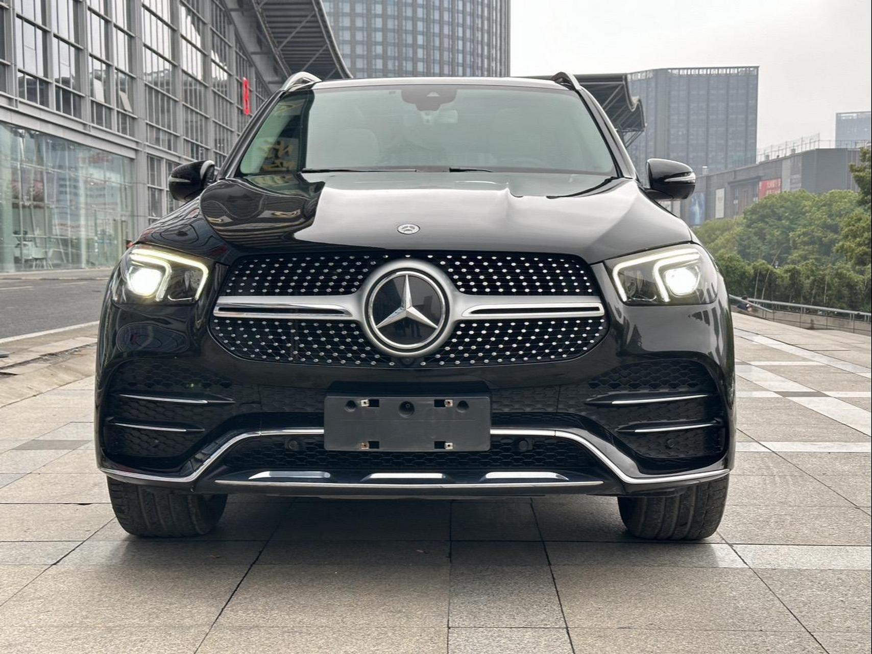 奔驰gle350豪华型七座.