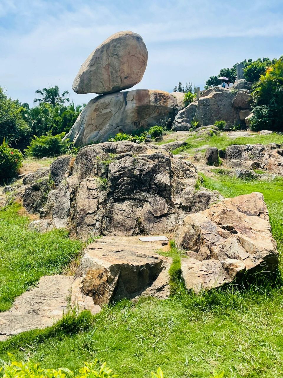 东山岛风动石 东山风动石景区是国家4a级景区,福建省首批省级风景名胜
