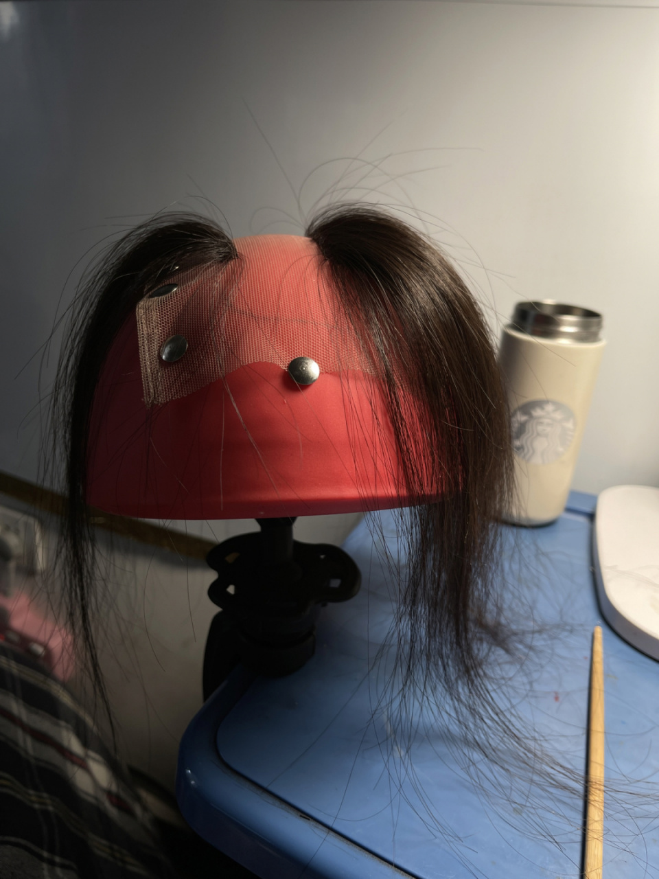 自己的头发织假发 看来我织的这款 智能中间分缝了