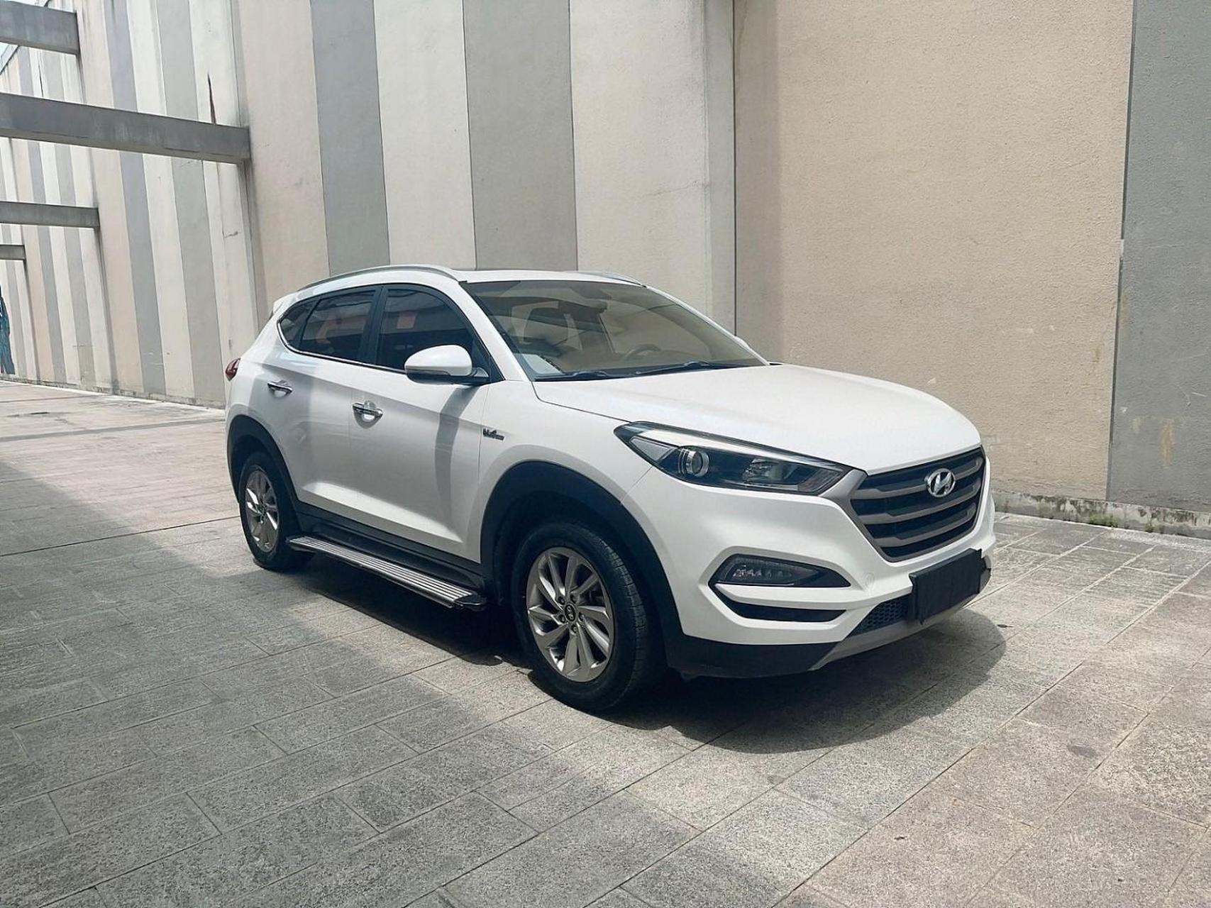 现代 2015款 途胜 1.6t gls2015款 途胜 1.