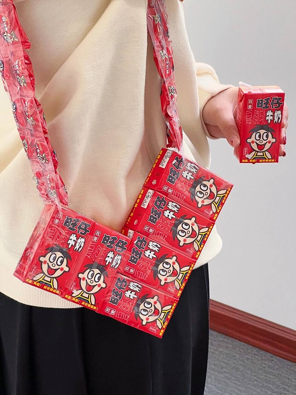 儿童节手工0169♀15旺仔牛奶爱心小挎包7815 马上就要儿童