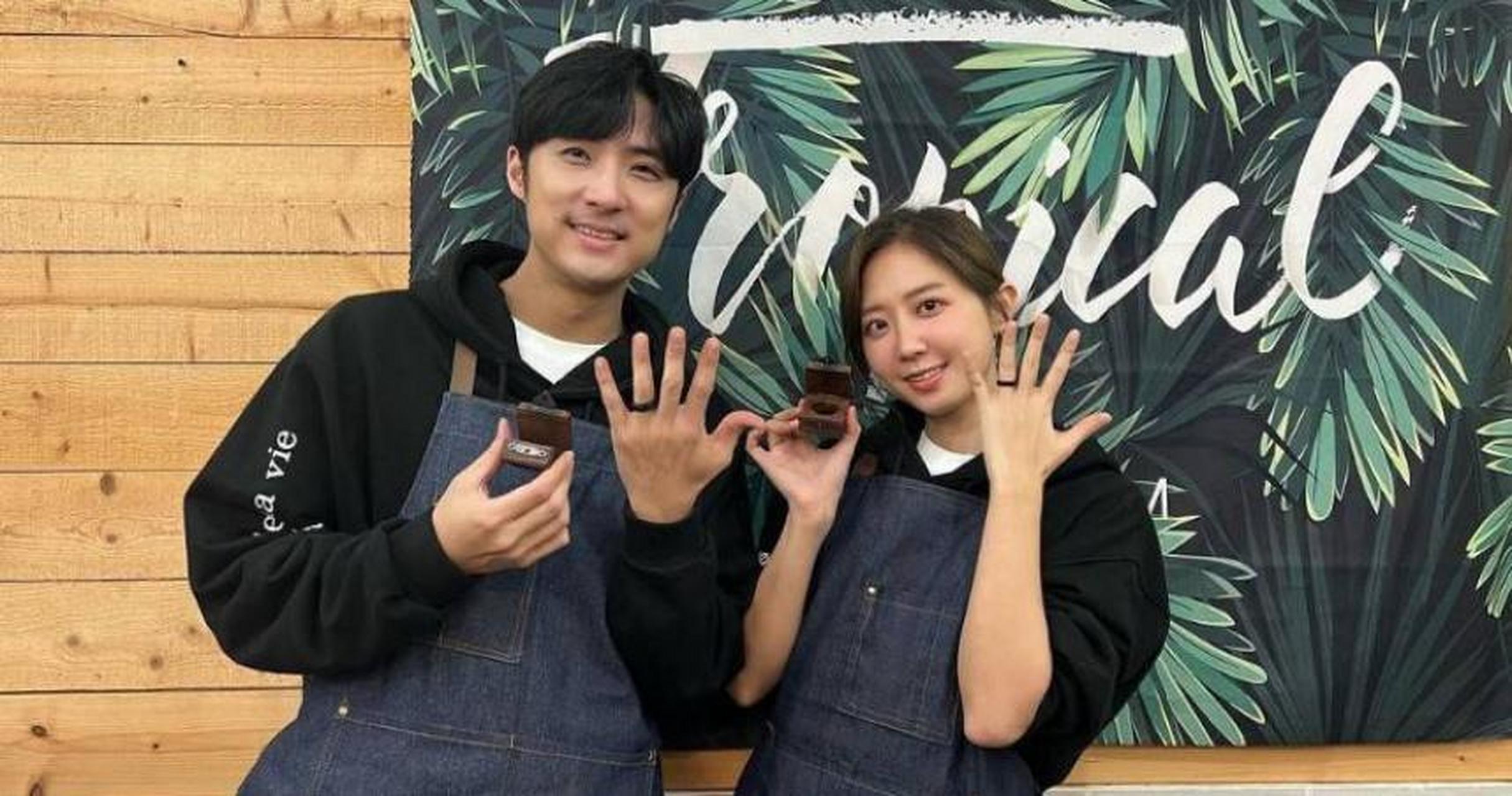 李运庆,洪诗《上周已登记结婚》 亲晒手作婚戒  自《我爱黑涩会》出道