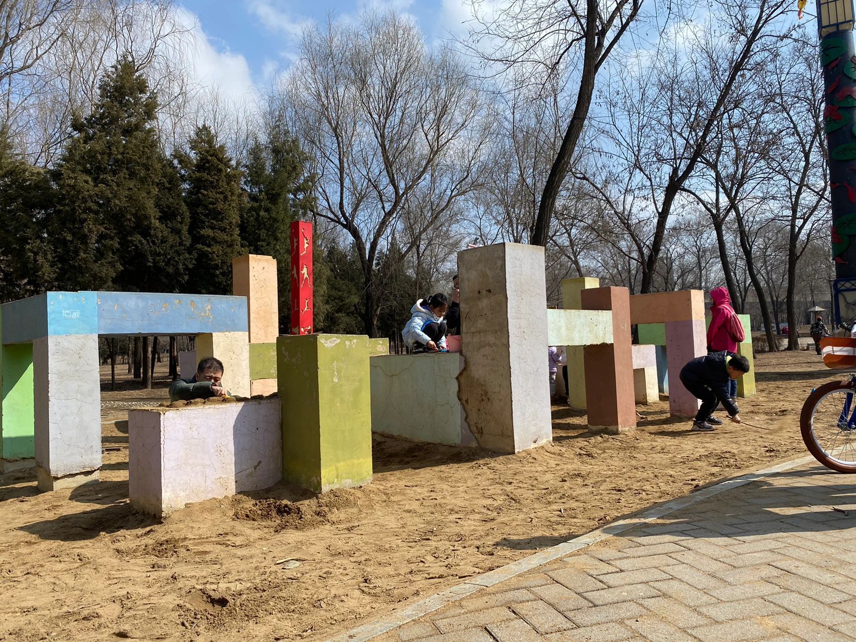 沈阳铁西森林公园 又是白玩的一天,如果不是要回家睡午觉,玩一天也没