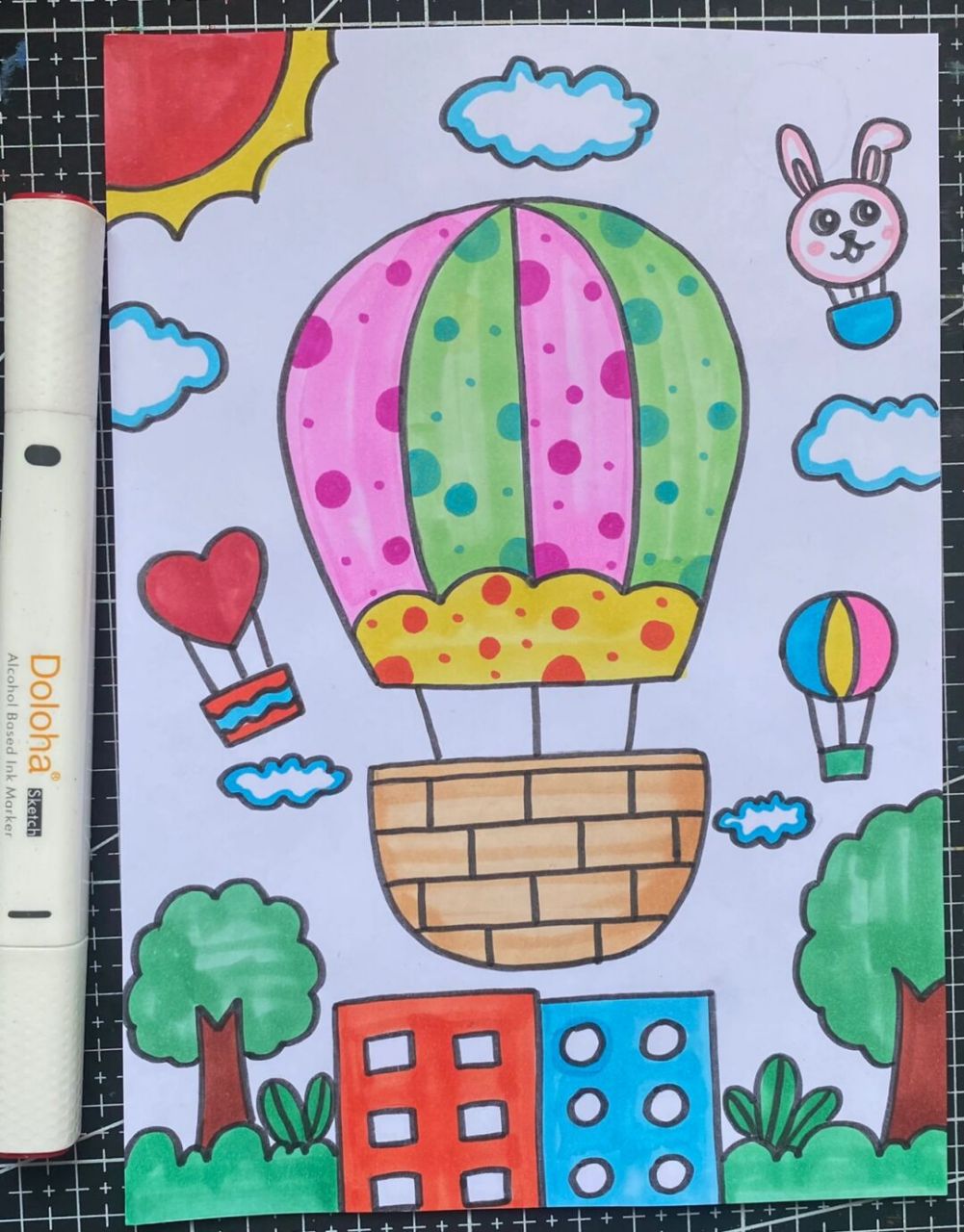 儿童画热气球作品图片