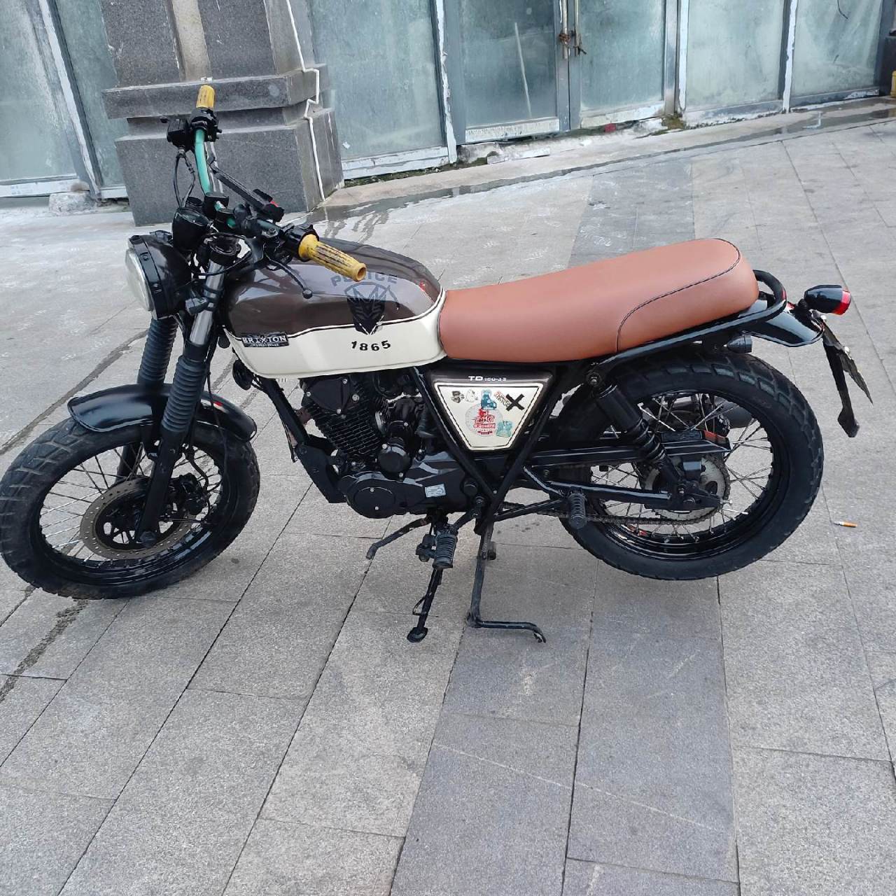 到一辆复古车望江天地游侠系列布雷斯通g3,19年车150排量,配置有熄火