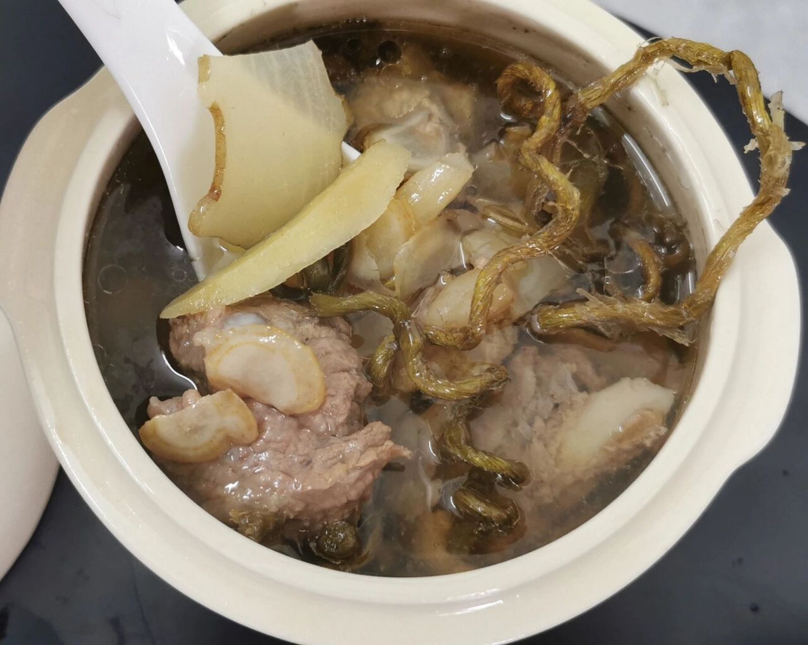 花旗参石斛排骨汤(熬夜汤推荐) 熬夜党,劳累过度,易上火常失眠,常容易