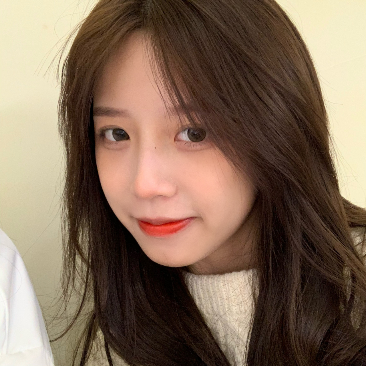 黑棕色头发真的太好看了 我之前一直染的冷棕青木棕之类的颜色然后这