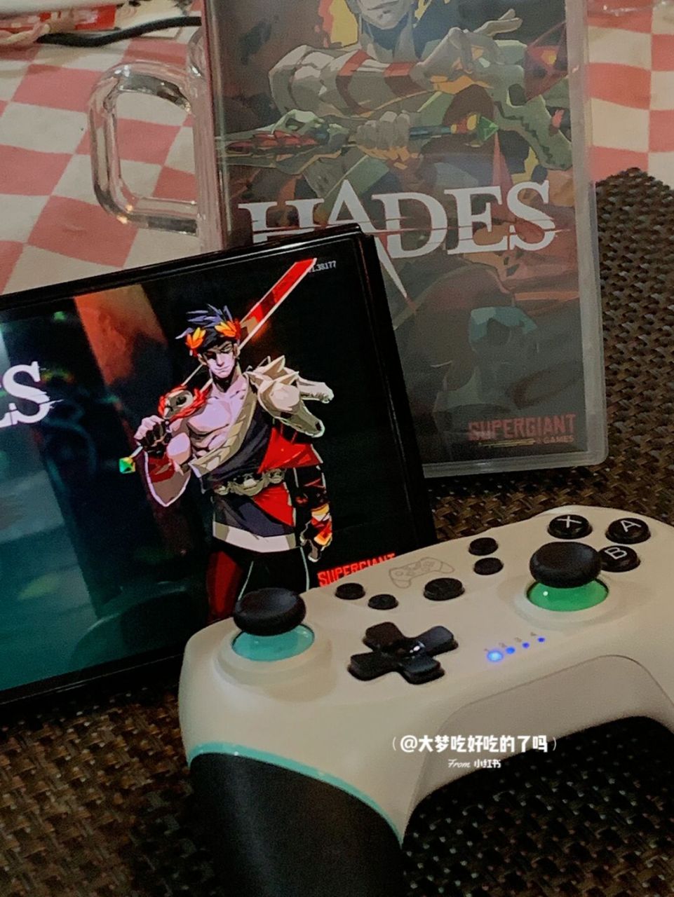 哈迪斯的儿子好帅!