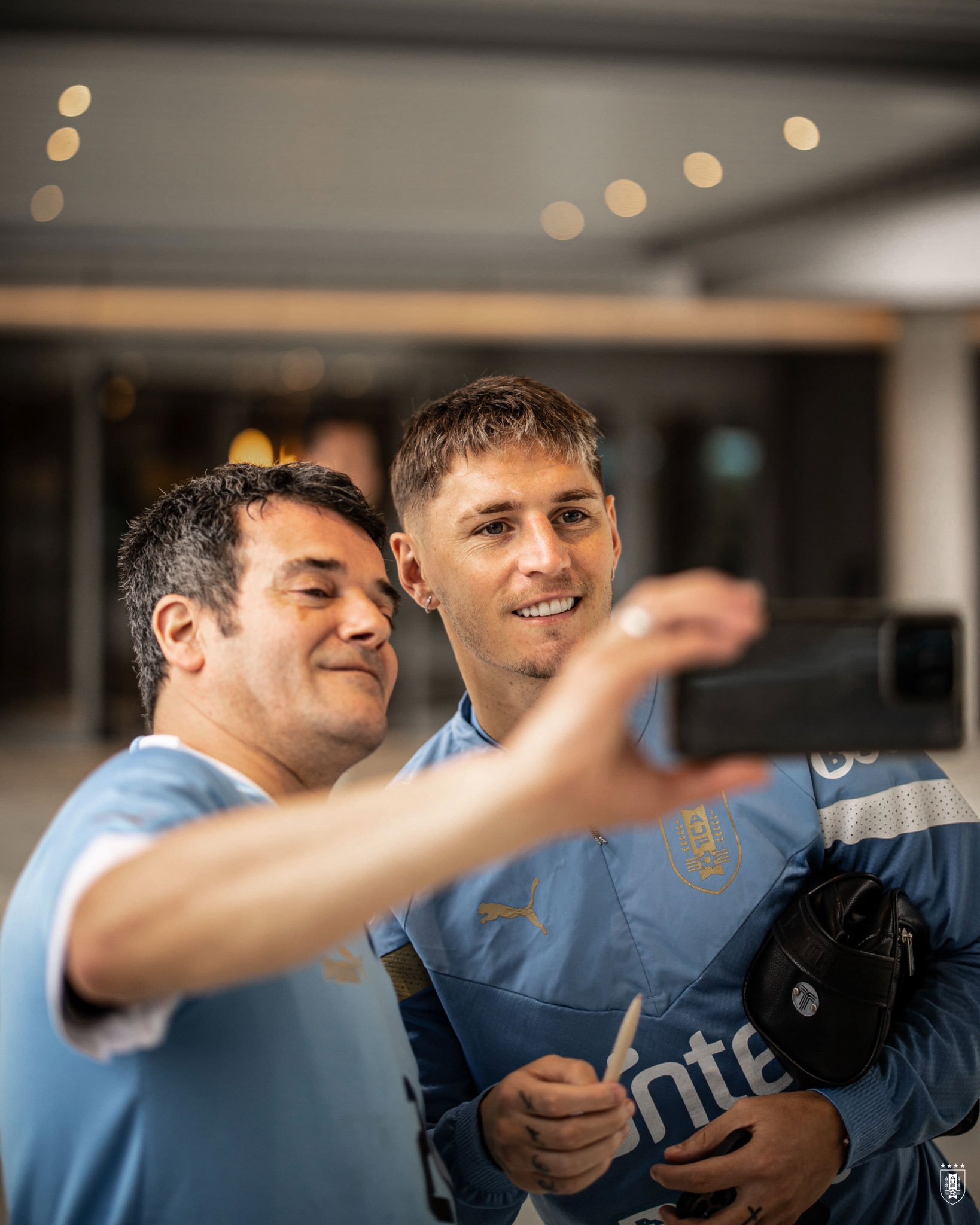 巴雷拉将会在对阵巴斯克比赛中首发  参加完比赛他就飞回巴西,因为他