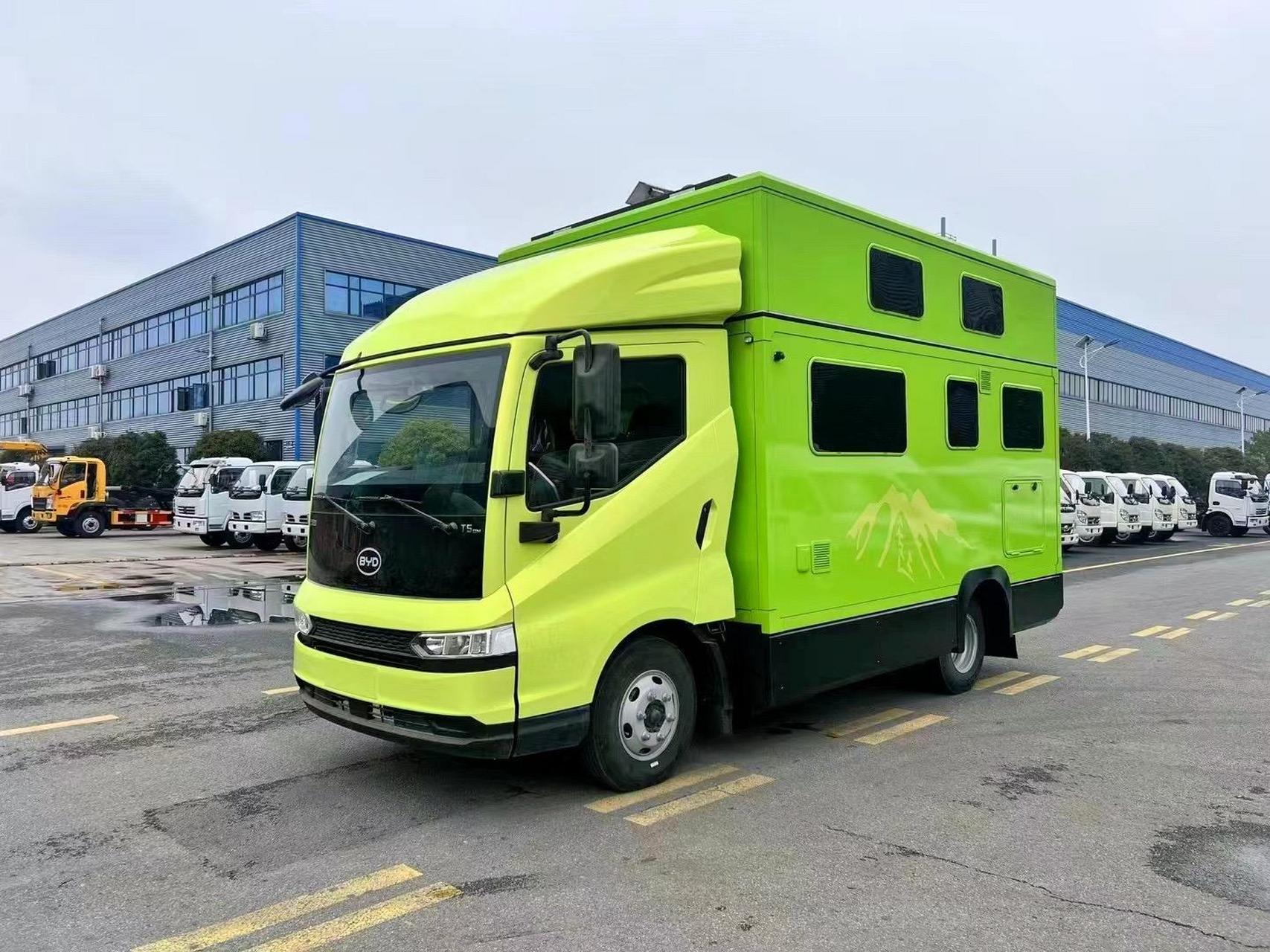 比亚迪t5混动新能源房车,有4.5吨和6.