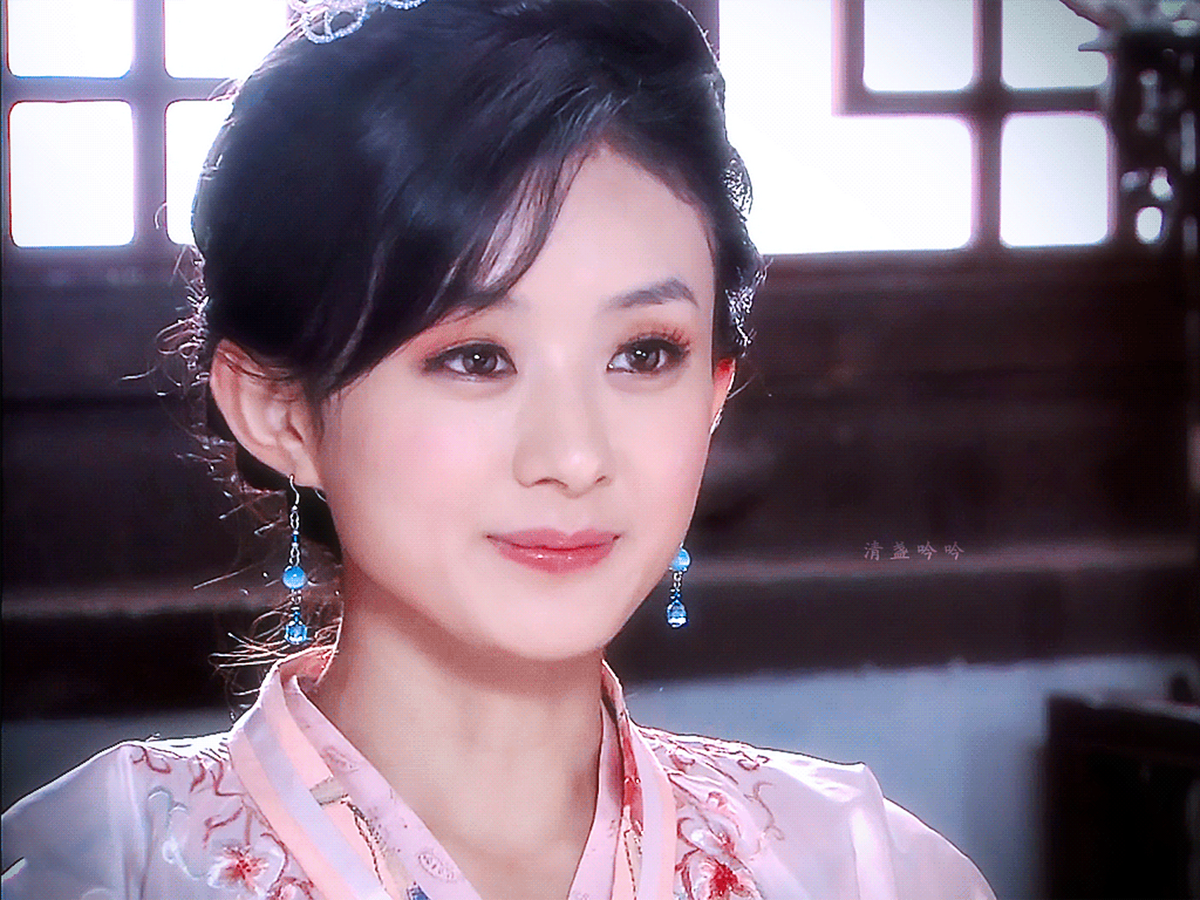 赵丽颖的《错点鸳鸯》这部剧真的集齐了好多古早梗,男主女主的先婚后