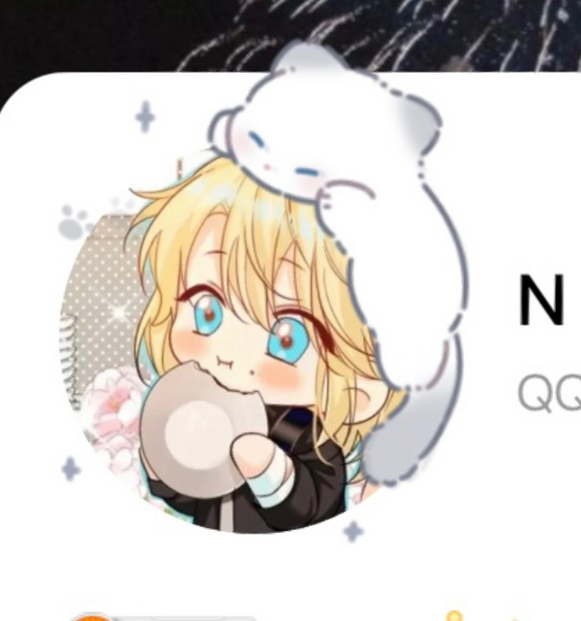 换了个兰波头像太可爱了 呜呜呜加了个毛绒绒挂件k可爱鱼子和毛绒绒贴