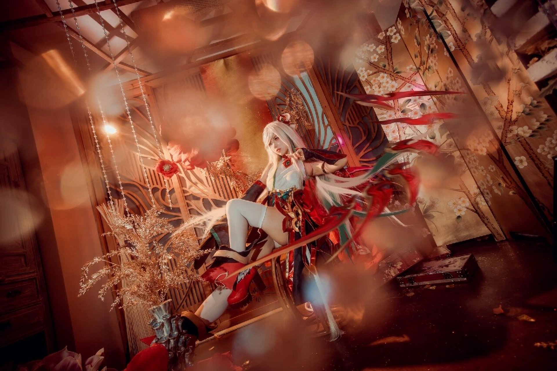 剪纸仙灵 艾瑞莉娅cos 剪纸仙灵 艾瑞莉娅     镂金作胜传荆俗,翦彩