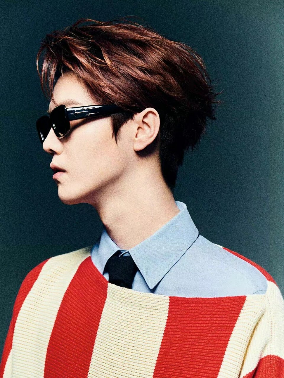 绝美侧颜|鹿晗壁纸 啊啊啊啊一天换一张桌面!好爱鹿哥侧颜!