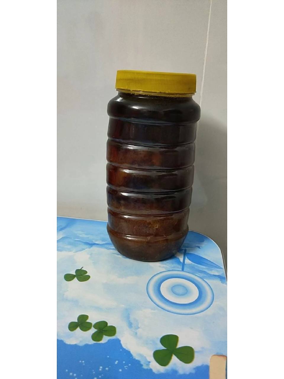 过期的蜂蜜还能喝吗?开封了(过期的蜂蜜能不能喝了)