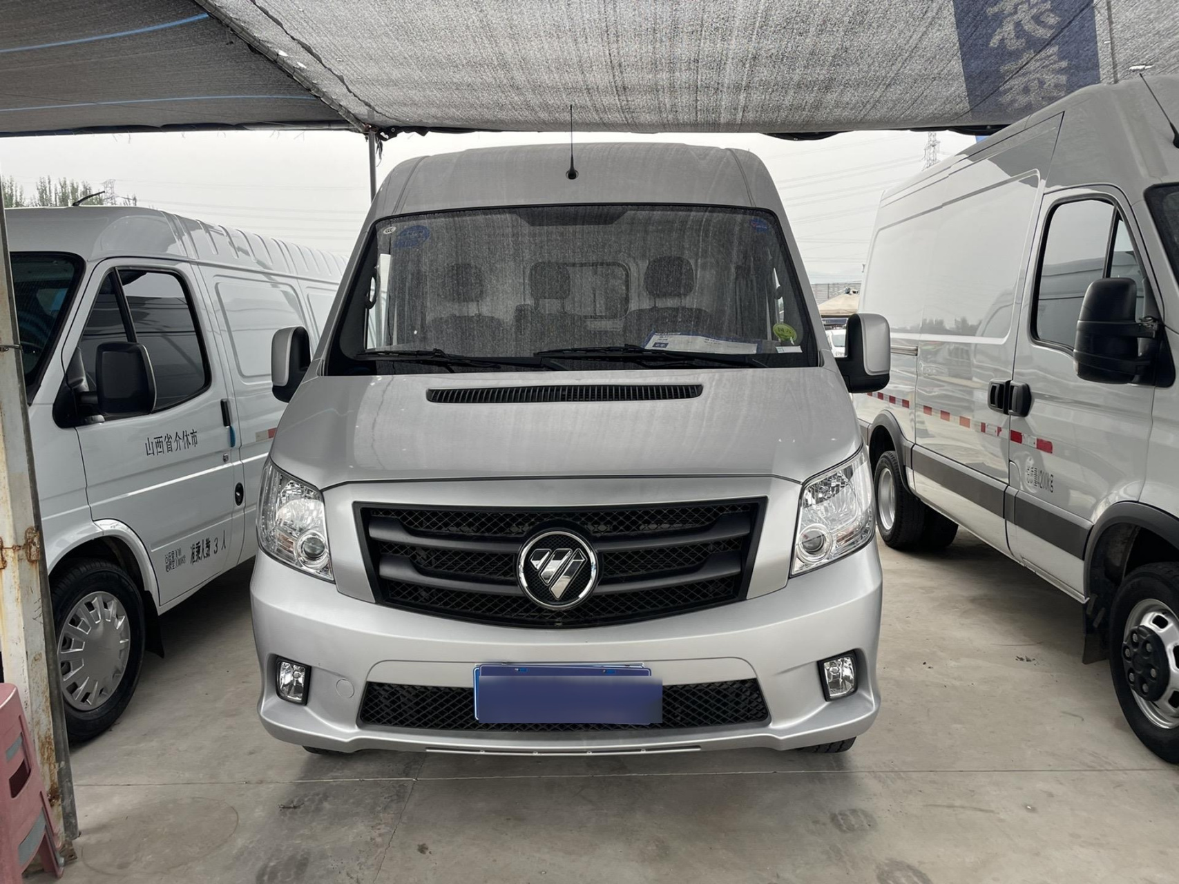 福田5米99面包车