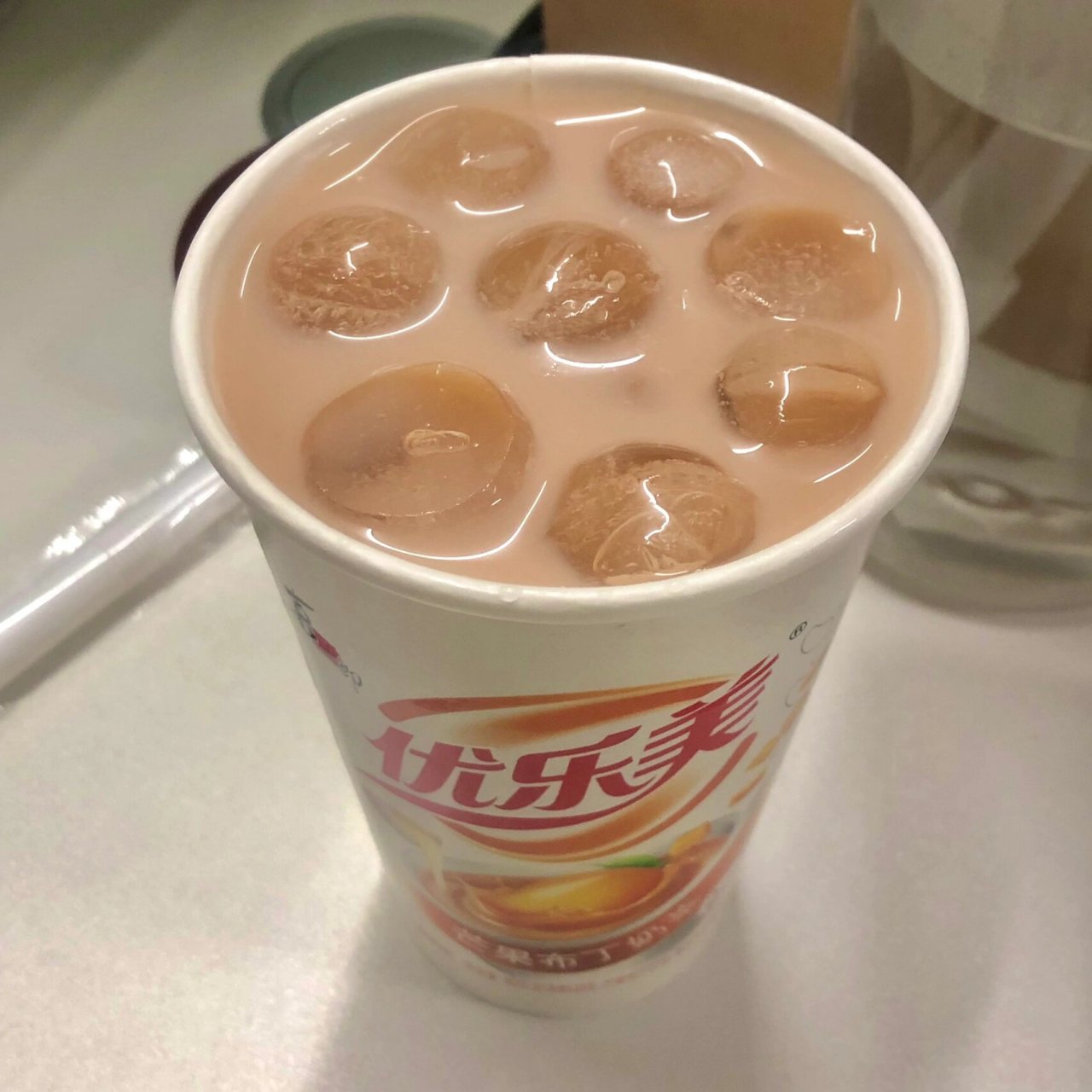 优乐美奶茶还能这样喝04 加入冰块 06 太冰爽了